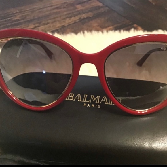 Balmain Sunglasses - Picture 3 of 4
